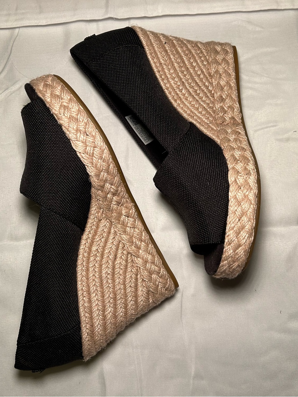 TOMS Black Peep-Toe Espadrille Platform Wedges – Women’s 9